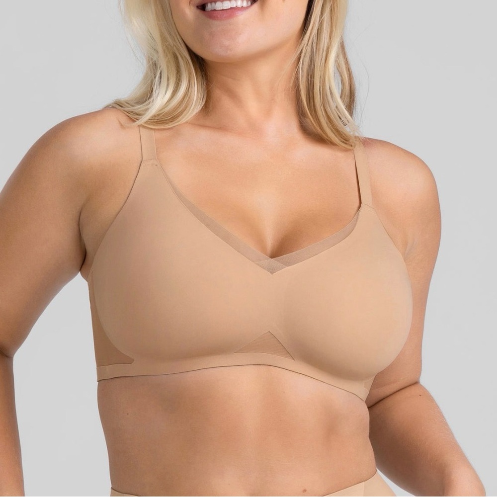 HoneyLove Sand Nude Crossover Bra